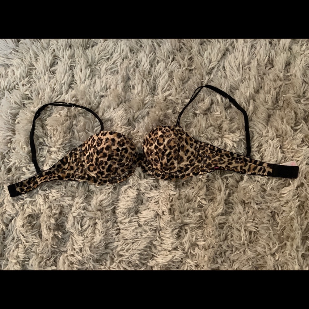 Victoria’s Secret PINK Leopard Print Bra